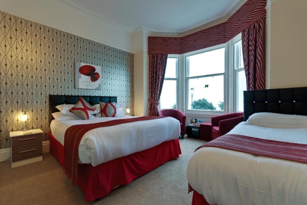 Lauriston & Lawton Court Hotel لاندودنو المظهر الخارجي الصورة