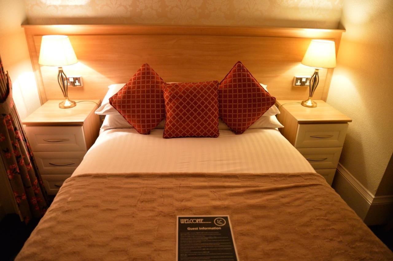 Lauriston & Lawton Court Hotel لاندودنو المظهر الخارجي الصورة