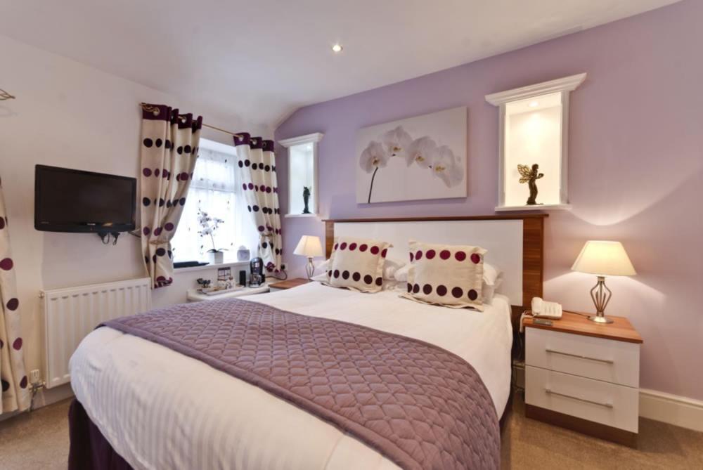 Lauriston & Lawton Court Hotel لاندودنو المظهر الخارجي الصورة
