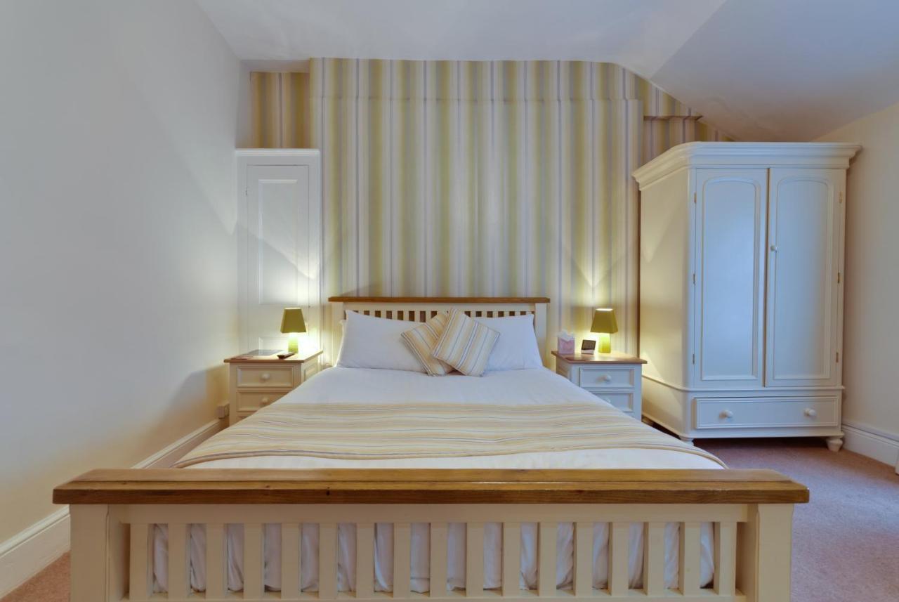 Lauriston & Lawton Court Hotel لاندودنو المظهر الخارجي الصورة