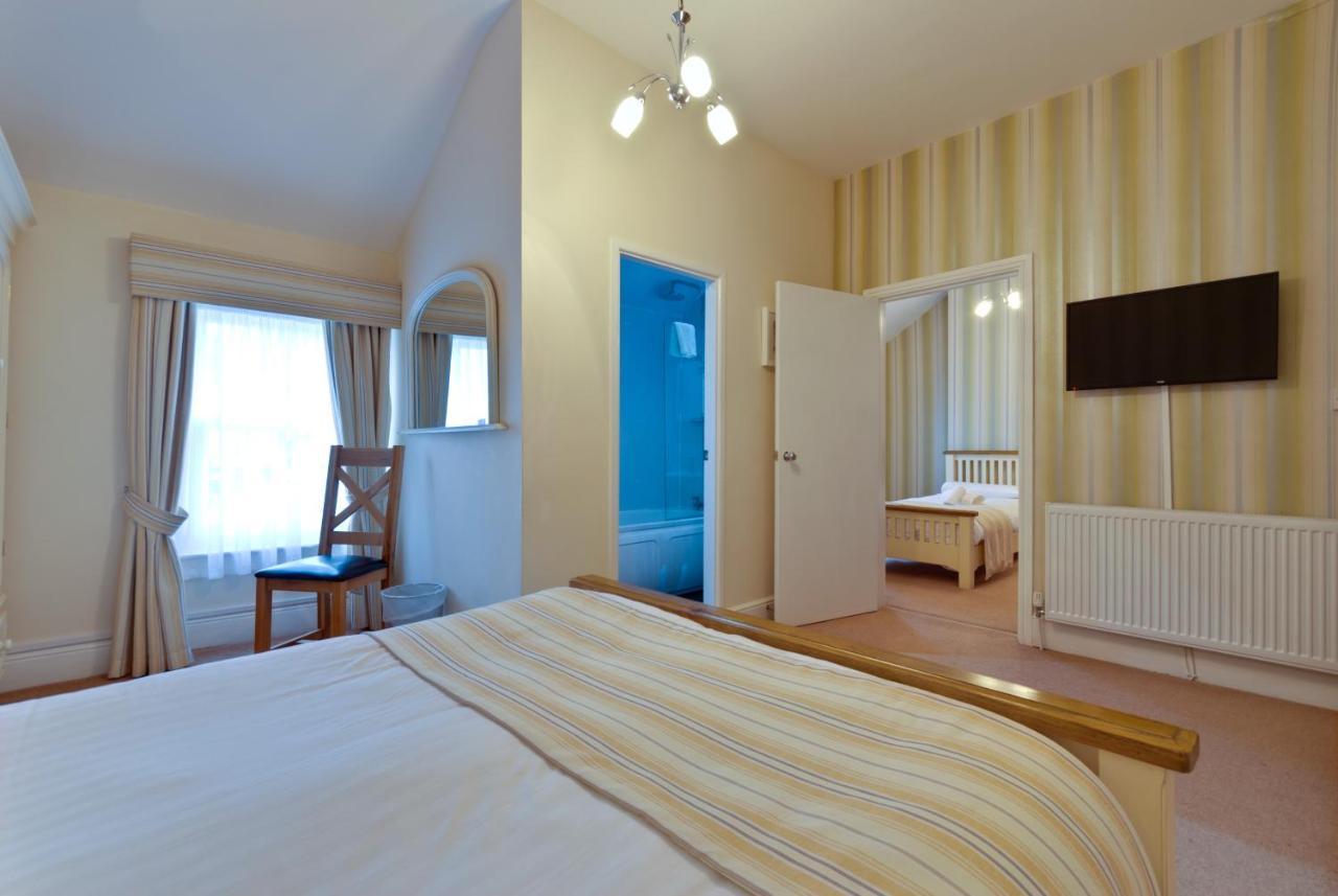 Lauriston & Lawton Court Hotel لاندودنو المظهر الخارجي الصورة
