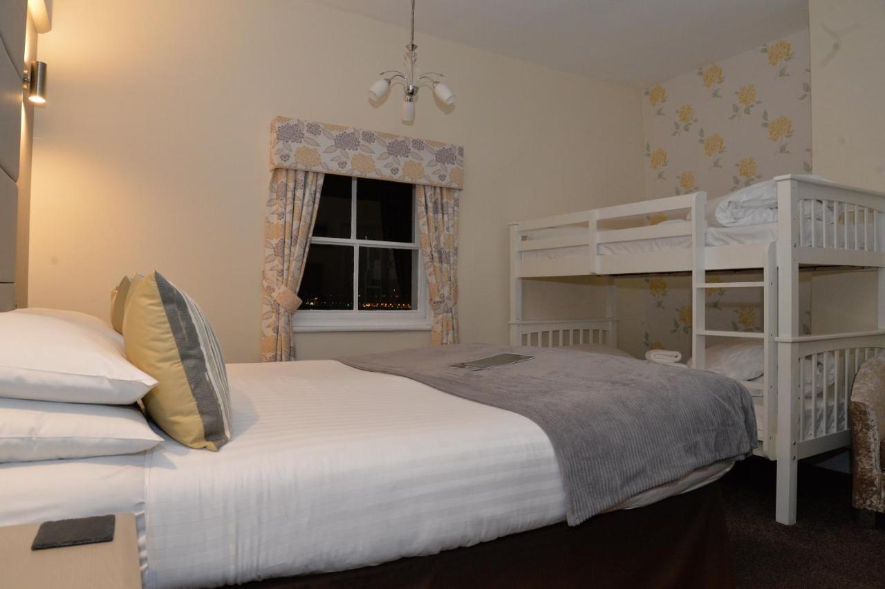 Lauriston & Lawton Court Hotel لاندودنو المظهر الخارجي الصورة