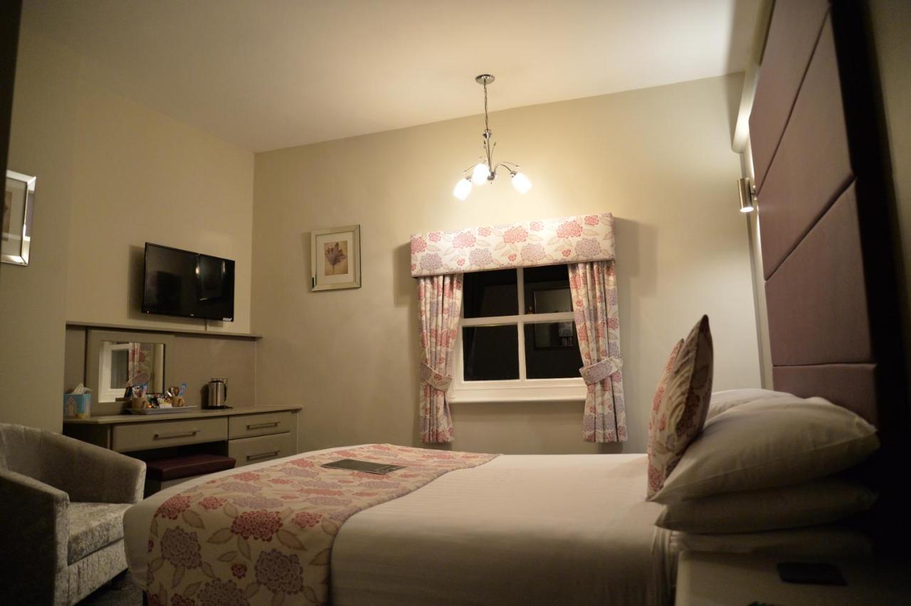 Lauriston & Lawton Court Hotel لاندودنو المظهر الخارجي الصورة