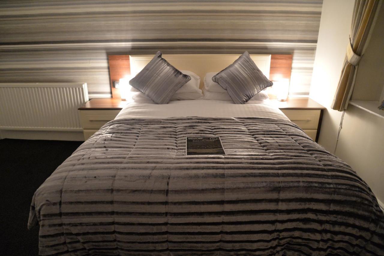 Lauriston & Lawton Court Hotel لاندودنو المظهر الخارجي الصورة