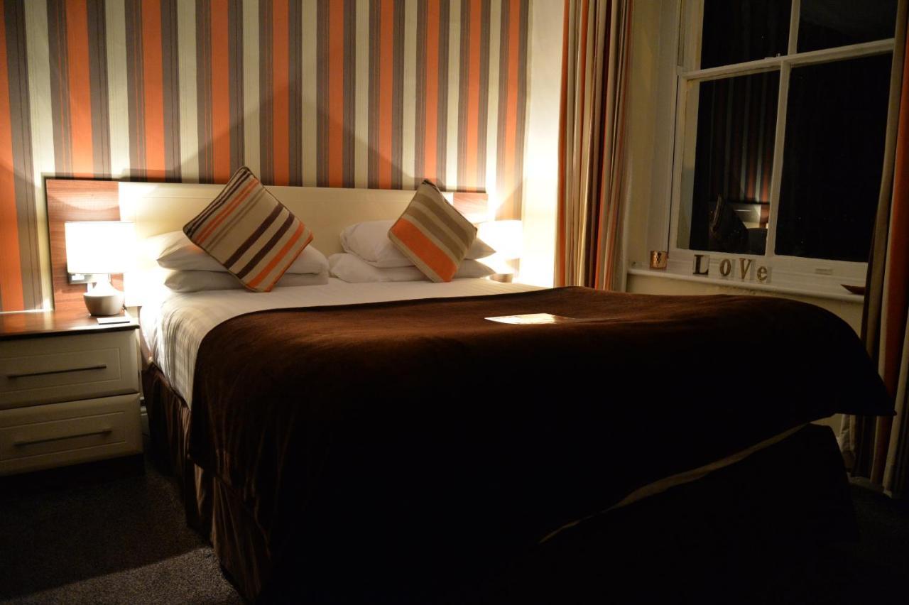 Lauriston & Lawton Court Hotel لاندودنو المظهر الخارجي الصورة