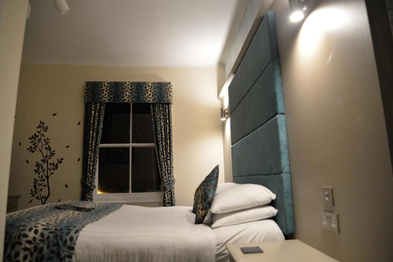 Lauriston & Lawton Court Hotel لاندودنو المظهر الخارجي الصورة