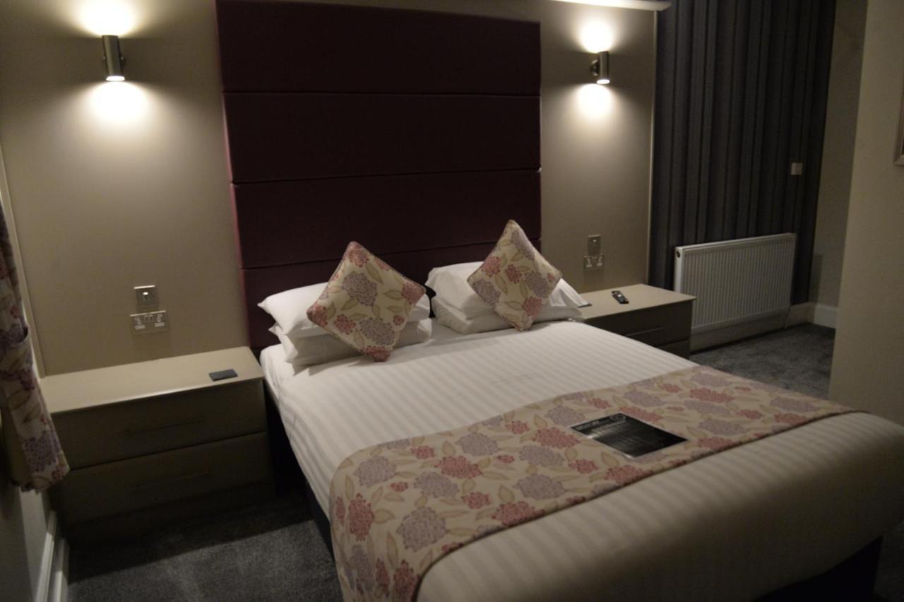 Lauriston & Lawton Court Hotel لاندودنو المظهر الخارجي الصورة